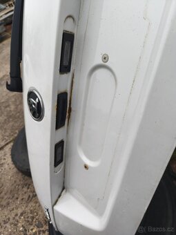 Skoda Fabia 2 combi facelift -  páté dveře, víko kufru - 17