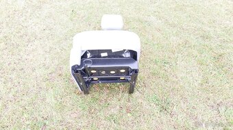 Volkswagen Transporter T5 – Sedadlo řidič - 17