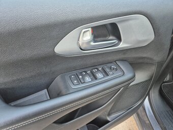 Chrysler pacifica "s" 2018 147km - 17