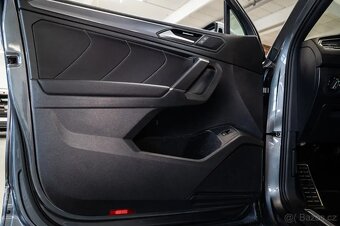 Volkswagen Tiguan Allspace - 17