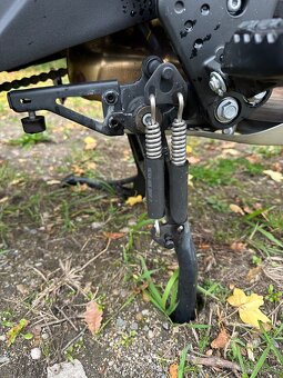 CFMOTO 800MT top stav 9tkm spousta doplňků - 17