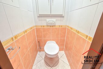 Pronájem zařízeného bytu 3+1 s lodžií, 77 m2, ul. U Kapličky - 17