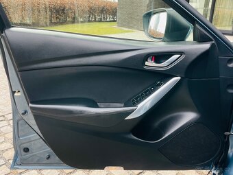 Mazda 6 2.0i BENZÍN 121KW MANUÁL NAVIGACE SENZORY VÝHŘEV - 17
