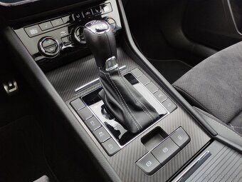 Škoda Superb III TSi 4x4 DSG 280ps SPORTLINE VIRTUAL WEBASTO - 17