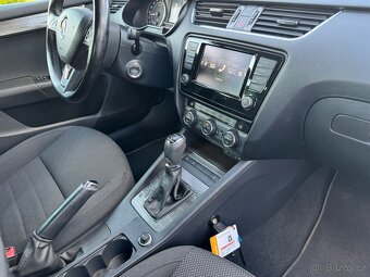 Octavia 3 Scout 2.0tdi DPH 4x4 2016 Keyless Xenon - 17