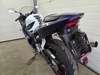 Honda CBR 600 F Sport - 17