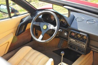 Ferrari 328 GTS z roku 1987 - 17