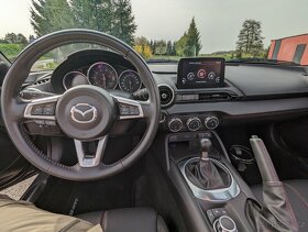 Mazda MX-5 ND (r.v. 2019) 2.0 l 135 kW, nájezd 29 tis km - 17