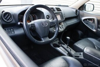 TOYOTA RAV4 2.2l D-CAT 110kW Premium 2011 - 17