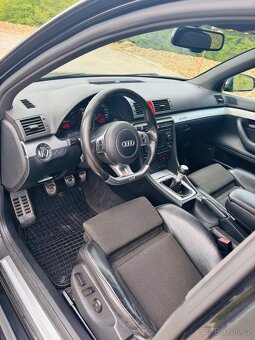 Audi RS4 avant b7 - 17