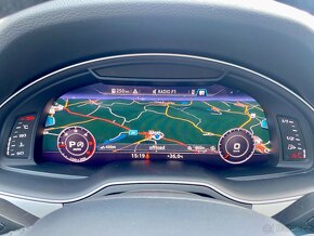 Audi Q7 3,0 TDi QUATTRO / NAVI / 7MÍST / 2018 - 17