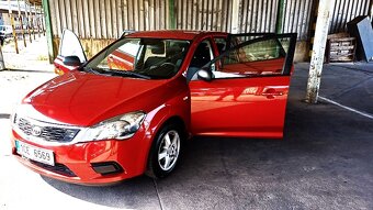 kia ceed 1.4 benzin ( velice pekny stav ) - 17