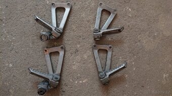 Kawasaki ZX7R díly - 17