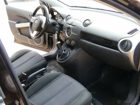 Mazda 2 1.4i 1 majitel  po STK 2x kola - 17