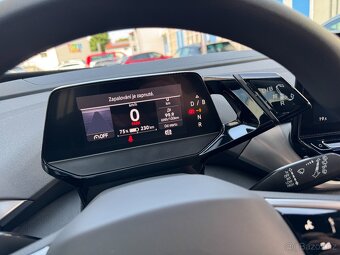 Volkswagen ID.4 125kW Nezávislé topení 38tkm Full LED Navi - 17
