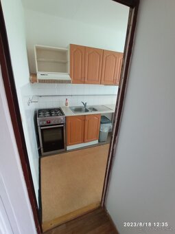 Prodej bytu 3+1, 70 m², Brno – Líšeň, balkon, sklep, osobní - 17
