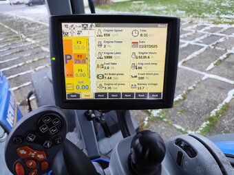 New Holland T7 315HD - 17