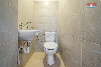 Prodej rodinného domu, 367 m², Březová, ul. Okružní - 17