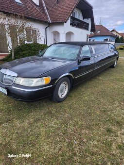 Lincoln Limusine 11 m bar - 17