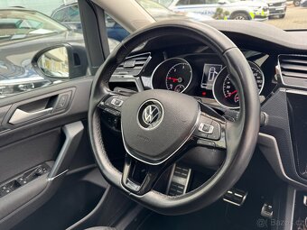 VW Touran 2.0 TDI 110kW DSG tažné Navigace Full LED Keyless - 17