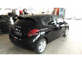 Peugeot 208 1,6 HDI - 17