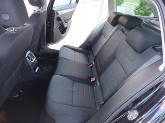 Škoda Octavia 2,0 TDI,ELEGANCE,SERVIS,TAŽNÉ - 17