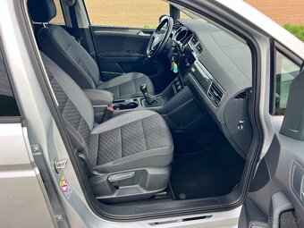 ► VW TOURAN 1.5TSI 110KW R-LINE-LED-NAVI-ACC-TAŽNÉ 18" - 17
