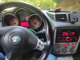 Alfa Romeo GT 1,8 103 kW replika 3,2 Busso nová STK - 17