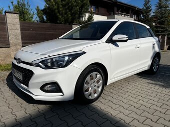 Hyundai i20 2019 1,2 i - koupeno nové v CR, servisní knížka - 17