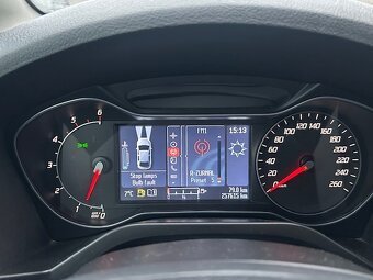 Ford S-MAX 2,0 TDCi 140 PS, navi, 7 míst, 2014, zimní pneu - 17