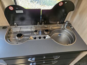 HOBBY 545 KMF DELUXE EDITION - 17