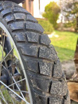 Honda NX650 Dominator - 17