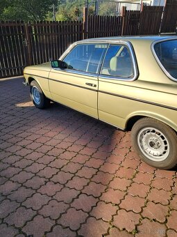 Mercedes-Benz 230 CE - 17