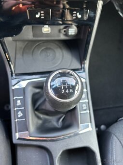 SsangYong Korando 1.5 T-GDi 4×2 ČR 2.majitel NEHAVAROVANÉ - 17