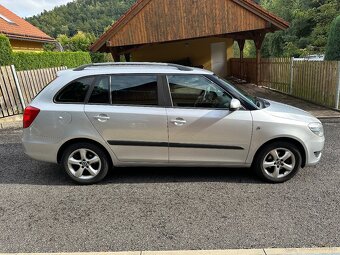 Fabia 2 kombi 1.2tsi klimatronik alu tempomat edice family - 17