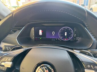 Škoda Octavia 4 2.0 TDI 110kW DSG Navi Tažné CANTON Kamera - 17