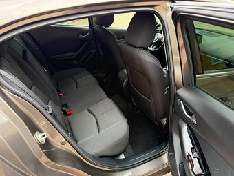 MAZDA 3 2.0 SKYACTIV-G 88kW AUTOMAT-2017-92.985KM-LED,VÝHŘEV - 17