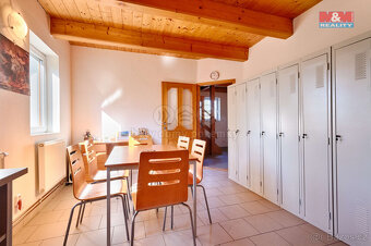 Prodej výrobního objektu, 4717 m², Nová Bystřice - 17