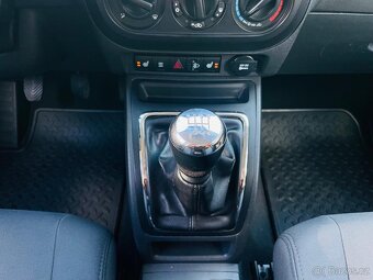 Jeep Compass 2.0D 4x4 MANUÁL SENZORY VÝHŘEV TAŽNÉ - 17