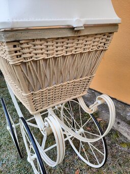 Starožitný kočárek pro panenky č. 910 - 17