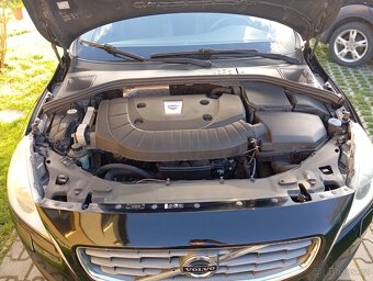 Volvo V60 2.0d 120KW 2013 - 17