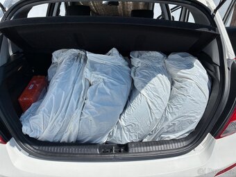 Hyundai i20, 1.2i 63kW, nové v ČR, 1.majitel - 17