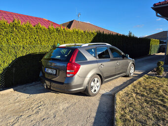 Kia Ceed 1,6CRDi 85kW kombi nové ČR - 17