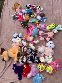 Plyšáci: Albi, Mimoni, Barbie, Štístko a Poupěnka, Furby - 17
