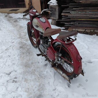 Jawa perak komunista - 17