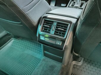 ŠKODA SUPERB COMBI 2.0 TDI 110kw, DSG, 1. MAJITEL, PŮVOD ČR - 17