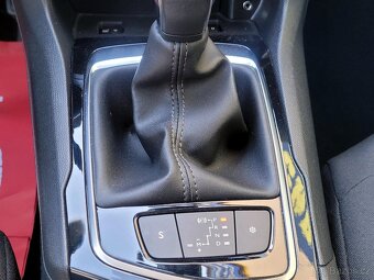 Peugeot 308, 1,6 B-HDi 120 Style AT6 SERV.KNÍŽKA,DPH - 17