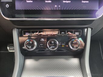 Škoda Superb III DSG 4x4 SPORTLINE VIRTUAL KAMERA TAŽNÉ - 17