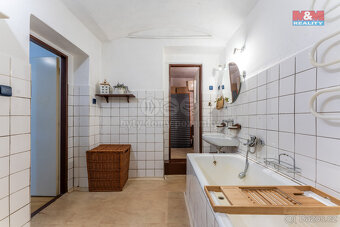 Prodej rodinného domu, 92 m², Praha, ul. V Kuťatech - 17