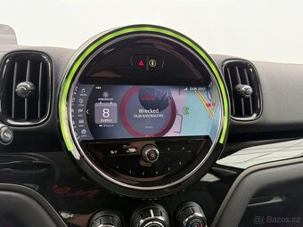 Mini Countryman, Plug-in 4x4 1-MAJ DPH - 17